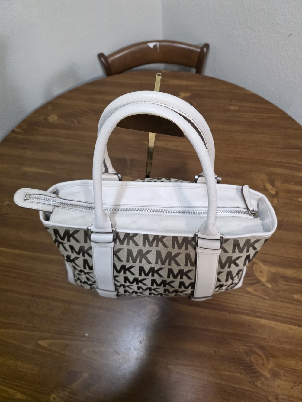 Michael Kors Brown and Cream MK Signature Shoulder Tote - Picture 4 of 16